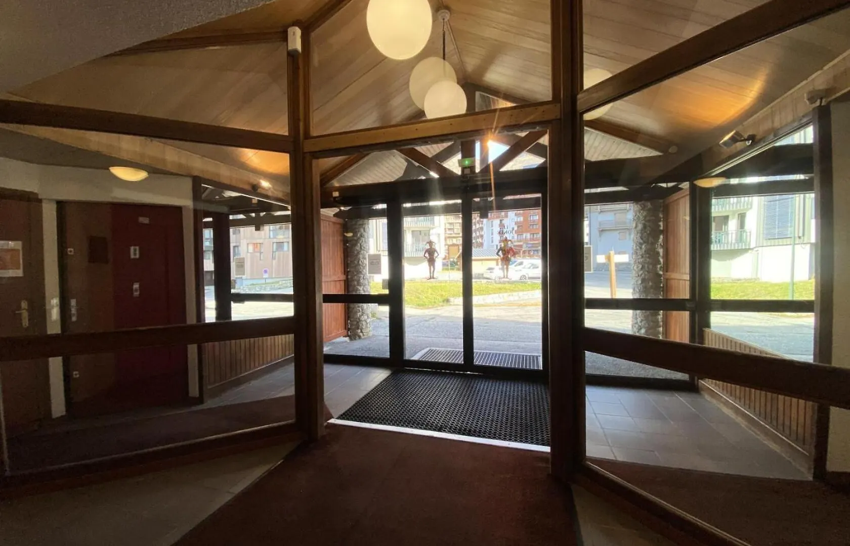 Residence Joker - Tres Bel Appartement Renove A Val Thorens Mae-3774 Apartment